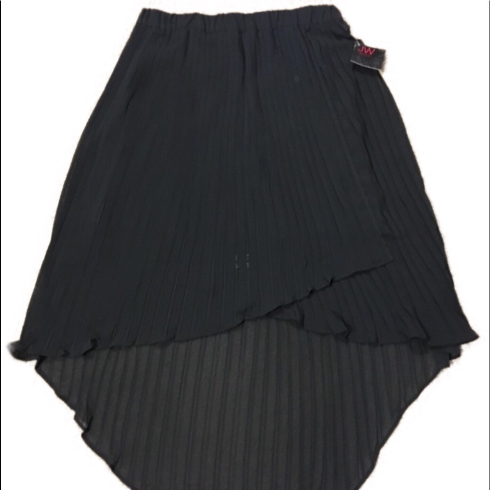 Pleated Black Sheer Lined Hi Low Skirt Med🌹